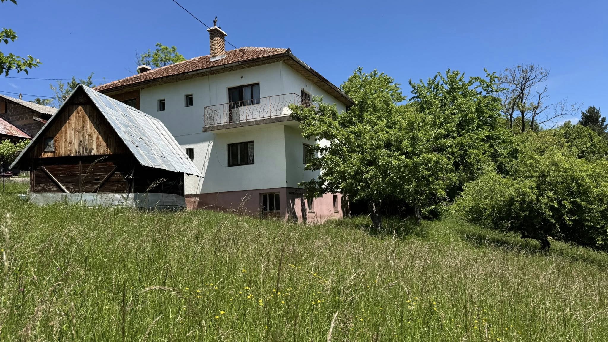 Imanje Kuca i zemljište Hladivode